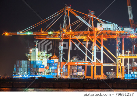 <Kanagawa Prefecture> Kawasaki Port Container Yard 79691257