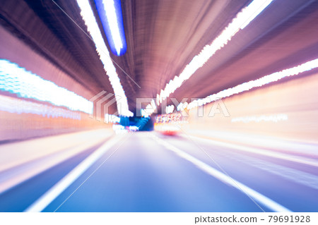 首都高速路口下午深夜夜間東京停車場速度駕駛效果 79691928