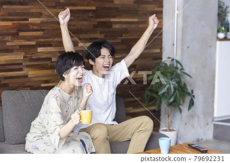 Couple lifestyle 79692231