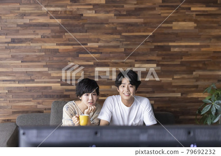 Couple lifestyle 79692232