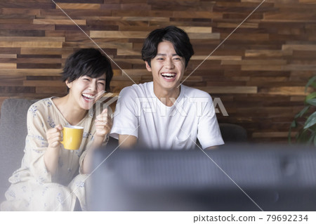 Couple lifestyle 79692234