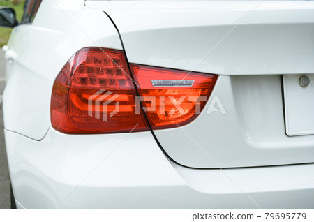 汽車尾燈（點亮時） 79695779
