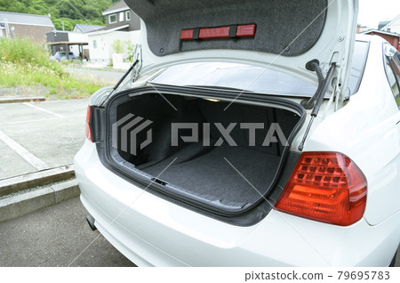 Sedan trunk Sedan trunk 79695783