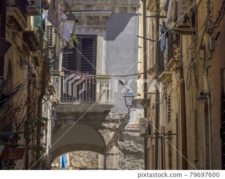 Ortigia Syracuse old town allets small streets 79697600