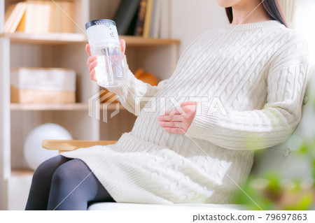 Deodorant pregnant women 79697863