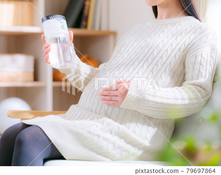 Deodorant for pregnant women 4:3 79697864