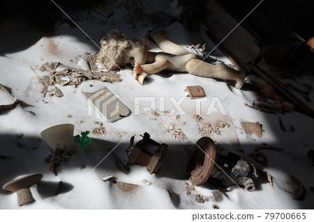 Lost doll among snow Lost doll among snow 79700665