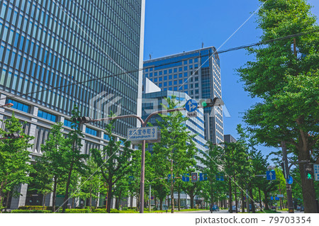 [Osaka] Scenery around Hommachi Station from Yodoyabashi 79703354