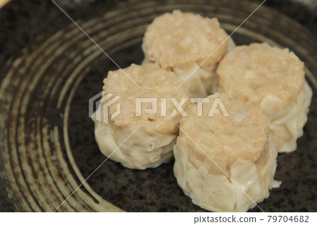 Shumai 79704682
