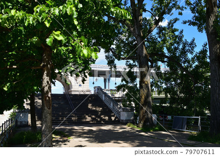 The Bir-Hakeim Bridge over the Seine River in Paris, France, on May 29, 2021 The Bir-Hakeim Bridge over the Seine River in Paris, France, on May 29, 2021 79707611