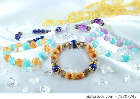 Golden Tiger Eye, Lapis Lazuli, Kunzite, Amethyst, Crystal Natural Stone Bracelet 79707748