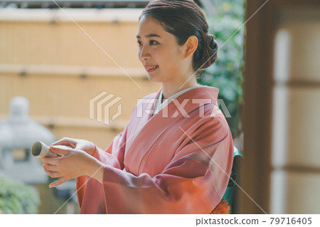 Kimono women's drink 79716405
