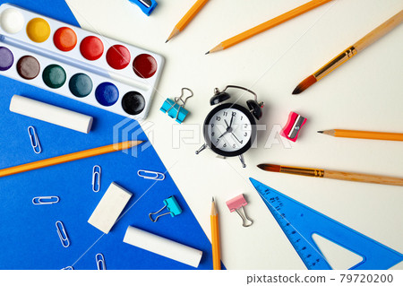 It's time to get back to school. Stationery and alarm clock 79720200