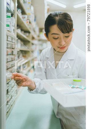 配藥藥房藥劑師配藥業務 79721898