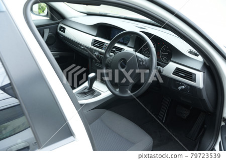 汽車司機座位 79723539