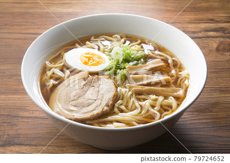 醬油拉麵 醬油拉麵 79724652