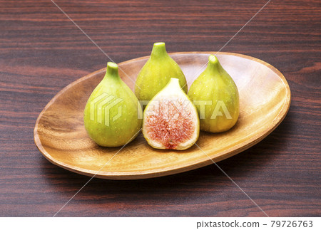 白無花果，白無花果，白無花果，盤子上的無花果 79726763