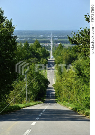 Road leading to the sky of Shari-cho Road leading to the sky of Shari-cho 79727696