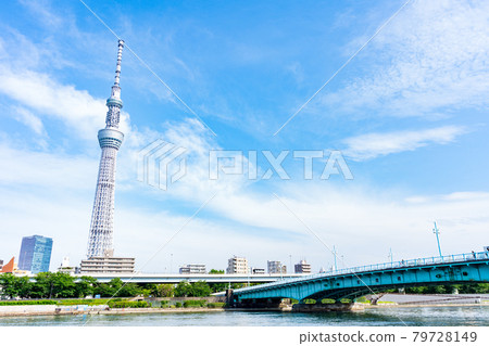 東京晴空塔、東京墨田區、押上、觀光、約會旅行、早晨、中午、琴橋、東京都立高中、夏天的天空 東京晴空塔、東京墨田區、押上、觀光、約會旅行、早晨、中午、琴橋、東京都立高中、夏天的天空 79728149