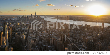 New York City skyline with urban skyscrapers at sunset 79732603