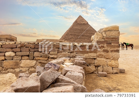 Temple ruins and the Pyramid of Khafre, Giza, Egypt 79733391
