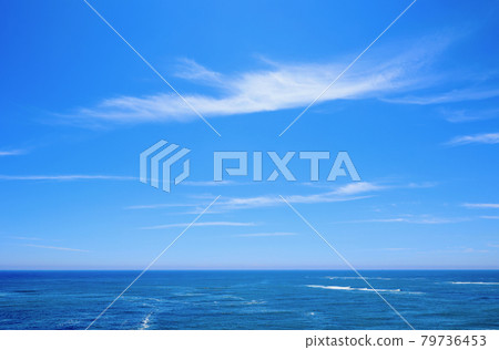 初夏的久治濱海灘，茨城縣日立市 79736453