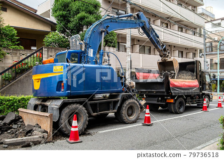 瀝青路面維修工作 79736518