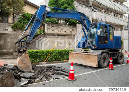 瀝青路面維修工作 79736519