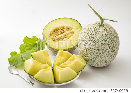 Earl melon with calyx and flower-cut white background 79740029