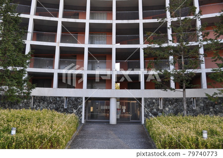 Opt Heights / 磯崎新 Opt Heights / 磯崎新 79740773