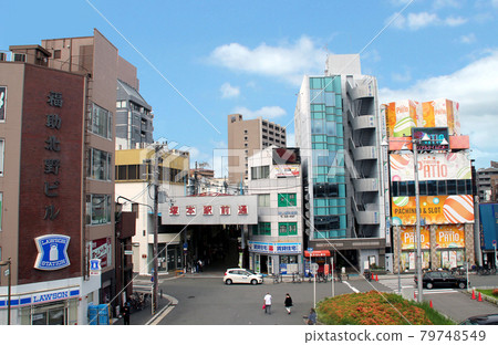 JR塚本站前廣場 79748549