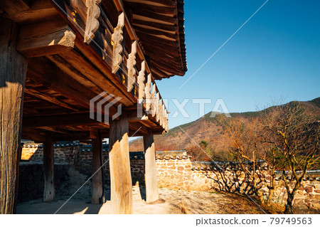 Byeongsan Seowon Historic Site in Andong, Korea 79749563