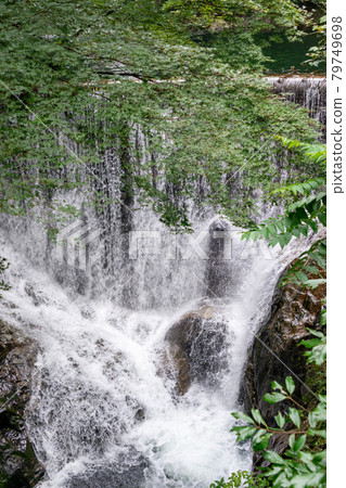 Nunobiki Waterfall in Kobe, Hyogo Prefecture Nunobiki Waterfall in Kobe, Hyogo Prefecture 79749698