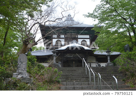 Hundred Kannon-do (Sazae-do) (in Kodaira, Kodama-cho, Honjo City, Saitama Prefecture) Hundred Kannon-do (Sazae-do) (in Kodaira, Kodama-cho, Honjo City, Saitama Prefecture) 79750121