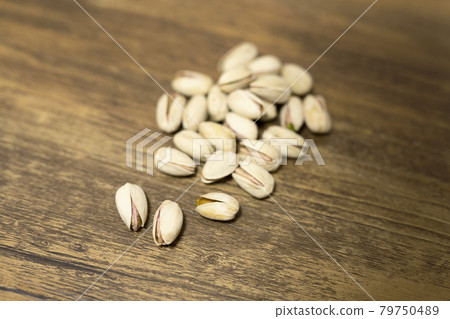 Pistachio Pistachio 79750489