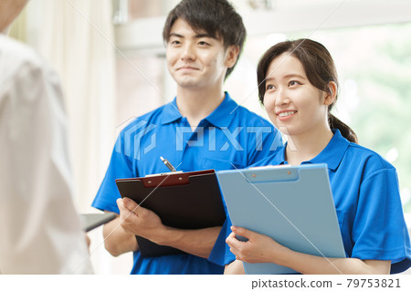 New caregiver undergoing training 79753821