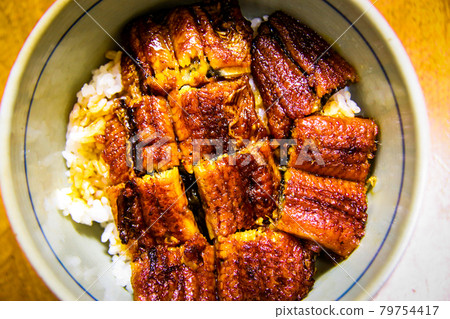 Crispy baked type savory unadon 79754417