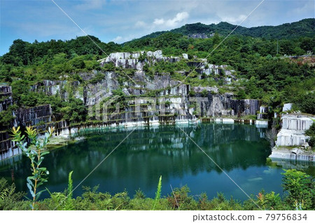 茨城縣笠間市“日本第一石霧山脈”地圖上沒有的湖泊-像古代遺址一樣的壯麗景色(3) 茨城縣笠間市“日本第一石霧山脈”地圖上沒有的湖泊-像古代遺址一樣的壯麗景色(3) 79756834