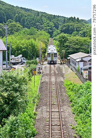 鐵路JR:JR東日本八公線木葉110系列200系列 鐵路JR:JR東日本八公線木葉110系列200系列 79757296
