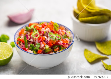 Homemade salsa pico de gallo, mexican cuisine Homemade salsa pico de gallo, mexican cuisine 79769007