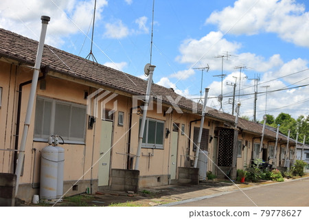 長屋屋圖像 79778627