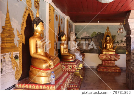 泰國清邁最著名的金廟金佛像 79781893