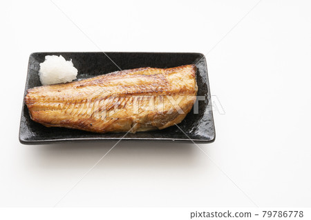 Salted grilled hawk Salted grilled hawk 79786778