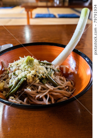 福島縣大內宿會津鄉土料理蔥油蕎麥麵 79791934