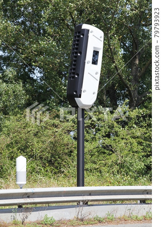 New multi-violation radar control on a road in France 79793923