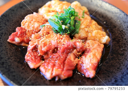 Assorted set meal of medium-sized ribs and techan Assorted set meal of medium-sized ribs and techan 79795233