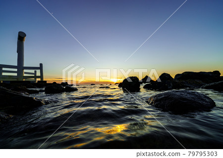 Evening and night views of Futamigaura, Itoshima City Evening and night views of Futamigaura, Itoshima City 79795303