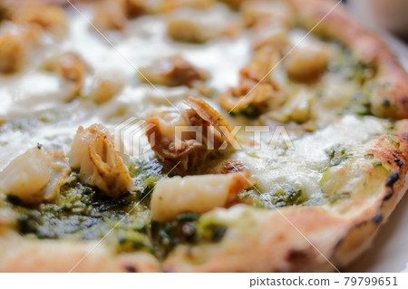 Aomori Prefecture Scallop Pizza Aomori Prefecture Scallop Pizza 79799651