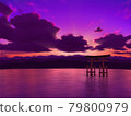 The dusk of the torii gate on the shore of the lake 79800979