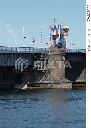 Open bridge over Limfjord in Aalborg, Denmark 79805062